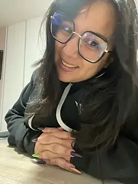 SWEETLILY18 online show from January 27, 2025, 11:22 am