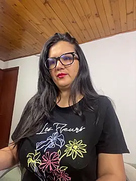 SWEETLILY18 online show from July 17, 2026, 12:56 pm