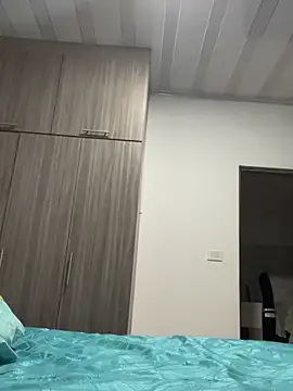 Brunna-Brownn online show from April 13, 2026, 12:10 pm