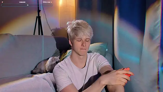 Snapshot of Breston_Sweet chatting on October 21, 2025, 7:47 pm Breston Sweet online show from October 21, 2025, 7:47 pm