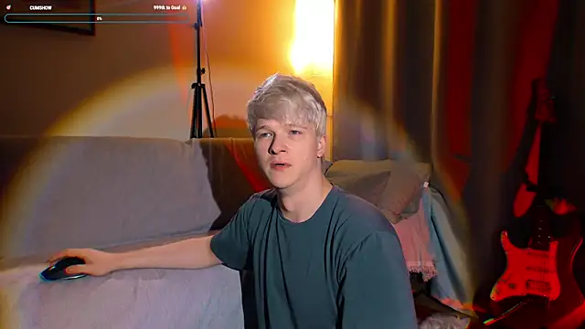 Snapshot of Breston_Sweet chatting on October 29, 2025, 8:10 pm Breston Sweet online show from October 29, 2025, 8:10 pm