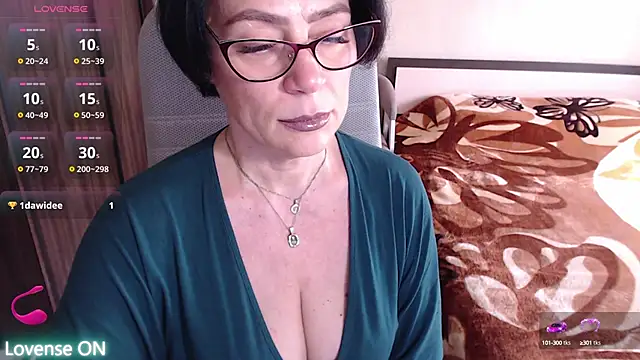 BelovedLady online show from February 24, 2025, 12:59 pm