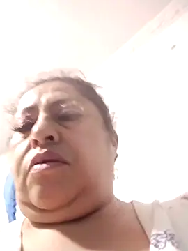 Keyla01  online show from November 23, 2025, 4:34 am