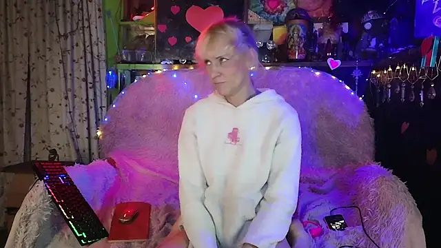 Snapshot of Alexa_Cosmic chatting on March 16, 2025, 11:04 pm Alexa Cosmic online show from March 16, 2025, 11:04 pm