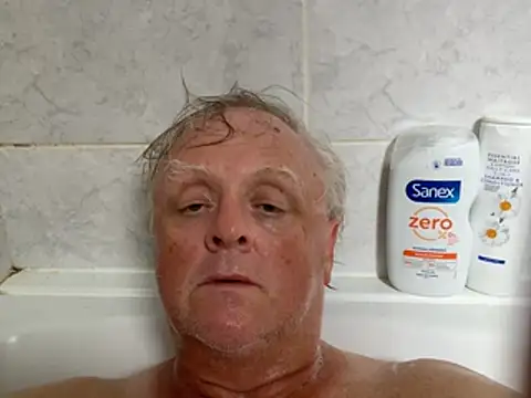 Snapshot of bigbadjon69 chatting on July 21, 2026, 11:01 am bigbadjon69 online show from July 21, 2026, 11:01 am