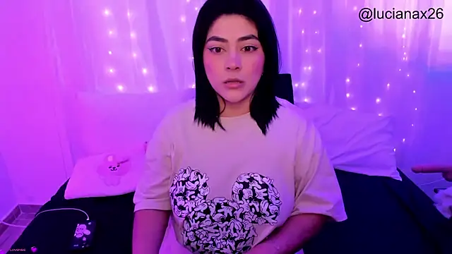 lucy26  online show from November 20, 2025, 3:07 am