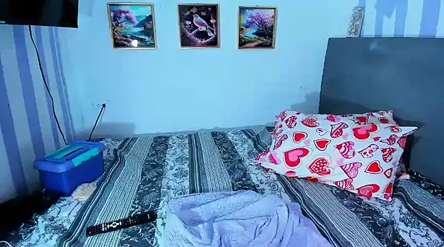 Snapshot of luciana_osorno chatting on March 6, 2025, 10:47 pm luciana osorno online show from March 6, 2025, 10:47 pm