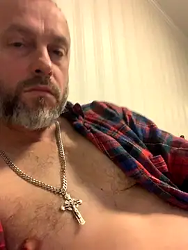 Snapshot of GHsveter chatting on October 6, 2025, 10:12 am GHsveter online show from October 6, 2025, 10:12 am