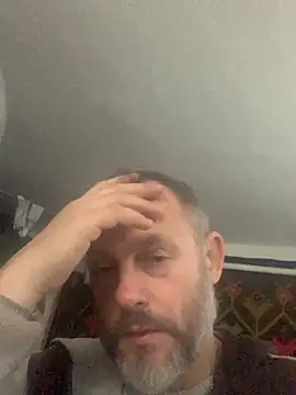 Snapshot of GHsveter chatting on November 8, 2025, 9:09 am GHsveter online show from November 8, 2025, 9:09 am