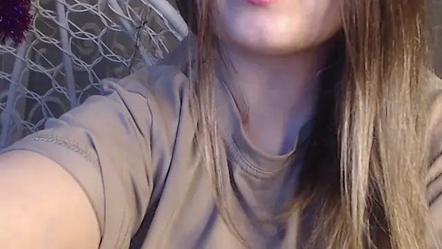 Snapshot of ElisionPray chatting on March 7, 2025, 7:38 pm ElisionPray online show from March 7, 2025, 7:38 pm