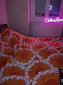 Snapshot of callmelouve chatting on February 1, 2025, 7:34 pm callmelouve online show from February 1, 2025, 7:34 pm