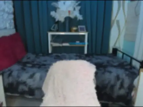 Laura yourhottestbabe123 online show from February 20, 2026, 6:08 pm