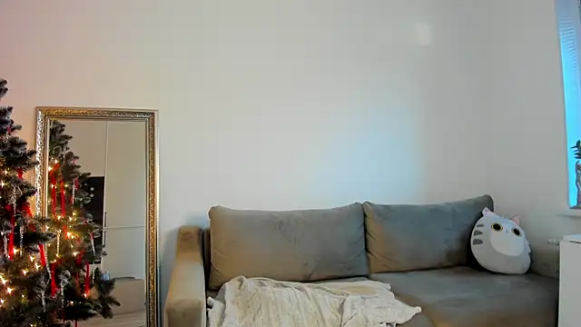 Snapshot of Kossie_ chatting on December 11, 2024, 11:30 am Kossie online show from December 11, 2024, 11:30 am