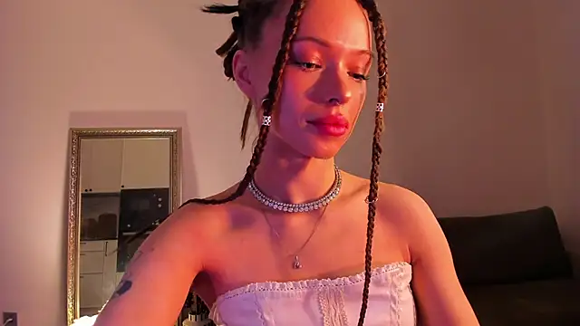 Snapshot of Kossie_ chatting on January 17, 2025, 3:43 pm Kossie online show from January 17, 2025, 3:43 pm