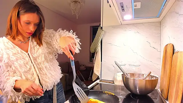 Snapshot of Kossie_ chatting on February 1, 2025, 3:39 pm Kossie online show from February 1, 2025, 3:39 pm