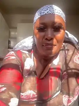 Cardiebae89 online show from February 13, 2026, 2:13 pm