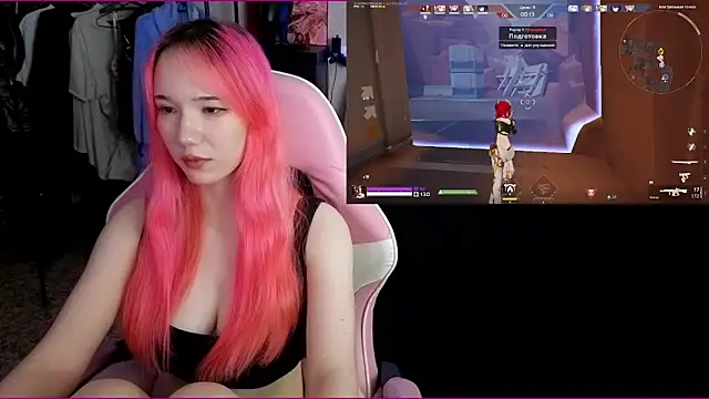 Maya Viola online show from November 30, 2025, 5:55 am