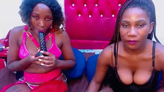 Snapshot of XSCARLETQUEENXX chatting on March 22, 2026, 9:40 pm XSCARLETQUEENXX online show from March 22, 2026, 9:40 pm