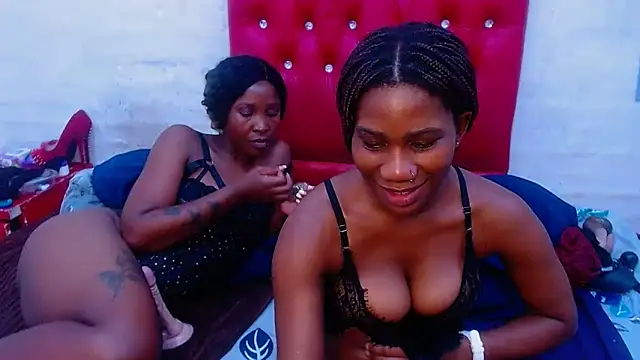 Snapshot of XSCARLETQUEENXX chatting on March 28, 2026, 11:59 pm XSCARLETQUEENXX online show from March 28, 2026, 11:59 pm