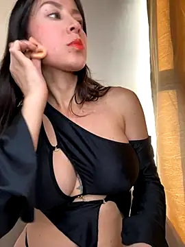 abby1nicolette online show from October 12, 2025, 9:58 pm