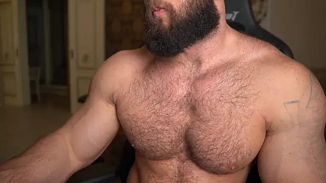 Snapshot of mike0xx chatting on October 3, 2025, 6:27 pm mike0xx online show from October 3, 2025, 6:27 pm