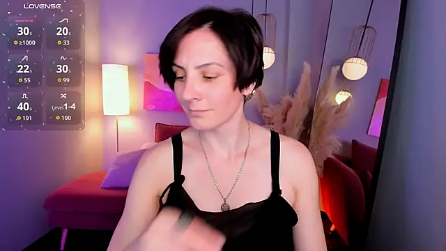 Snapshot of LorenDaze chatting on July 10, 2026, 1:58 pm LorenDaze online show from July 10, 2026, 1:58 pm