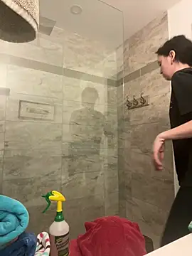 Snapshot of XXlolaXX chatting on February 3, 2025, 4:20 pm XXlolaXX online show from February 3, 2025, 4:20 pm