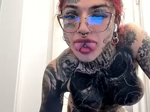 Snapshot of tamarapervert chatting on January 23, 2025, 8:56 pm tamarapervert online show from January 23, 2025, 8:56 pm