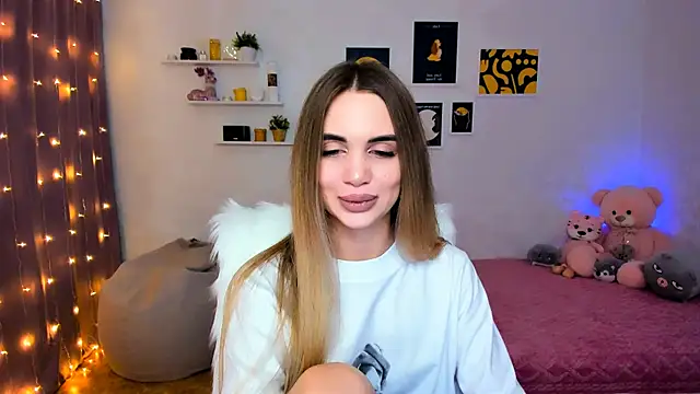 Snapshot of aPieceOfJoy chatting on December 16, 2024, 12:48 am aPieceOfJoy online show from December 16, 2024, 12:48 am