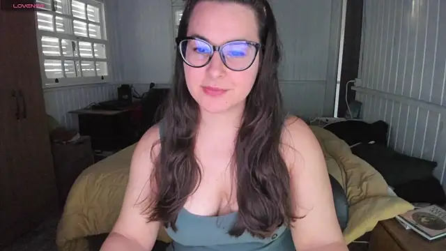 Snapshot of anna_love_hot chatting on October 9, 2025, 8:40 pm anna love hot online show from October 9, 2025, 8:40 pm