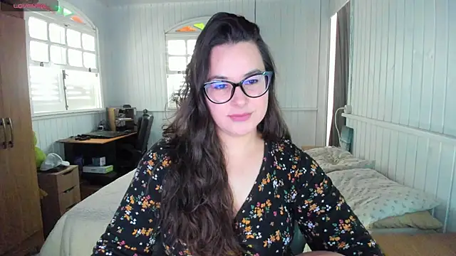 Snapshot of anna_love_hot chatting on October 21, 2025, 5:24 pm anna love hot online show from October 21, 2025, 5:24 pm