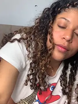 LilyBrunette online show from March 25, 2026, 9:54 pm