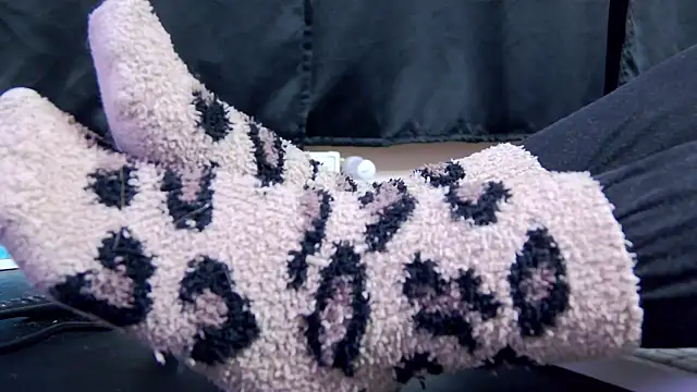 Snapshot of karo123421 chatting on January 15, 2026, 8:34 pm karo123421 online show from January 15, 2026, 8:34 pm