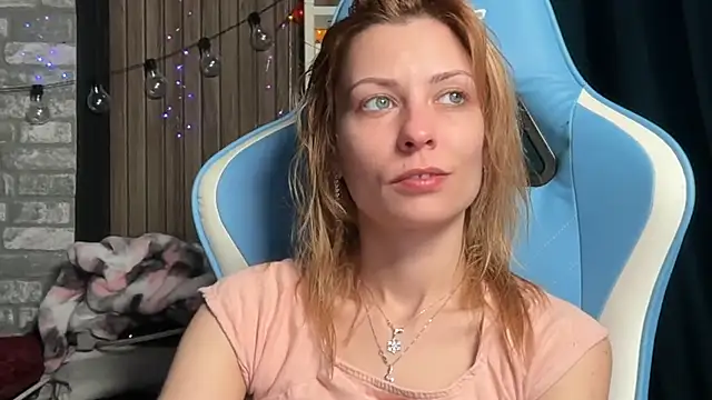 Snapshot of karo123421 chatting on February 11, 2026, 9:31 pm karo123421 online show from February 11, 2026, 9:31 pm