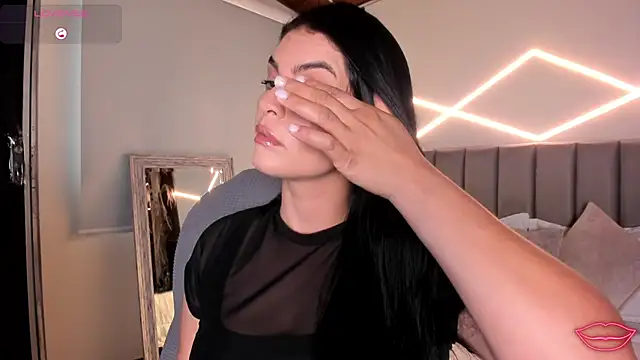 Veronicalanx1 online show from April 8, 2026, 11:43 am