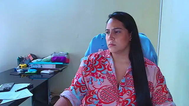 Snapshot of kendall_52 chatting on October 25, 2025, 5:30 pm kendall 52 online show from October 25, 2025, 5:30 pm