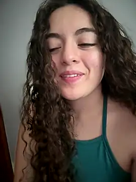 Snapshot of AshleyKim_ chatting on September 22, 2025, 8:44 pm AshleyKim online show from September 22, 2025, 8:44 pm