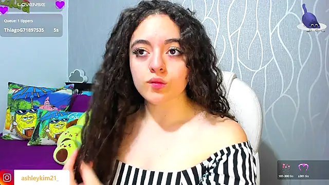 AshleyKim  online show from December 3, 2025, 12:40 am