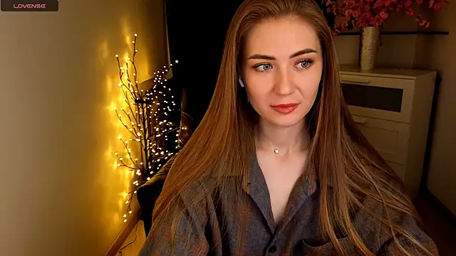 Adelyna Bird online show from June 4, 2026, 6:30 am