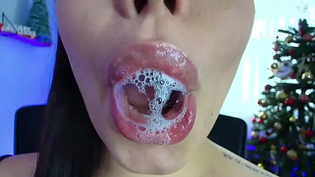 Snapshot of lisbet21x chatting on December 6, 2024, 7:12 pm lisbet21x online show from December 6, 2024, 7:12 pm