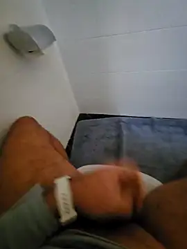 Dolceporco19 online show from November 29, 2025, 9:34 am