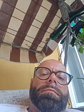 Dolceporco19 online show from July 3, 2026, 4:57 pm