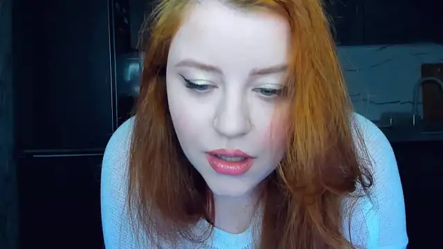 PolinaSalvatore online show from February 13, 2025, 6:38 pm