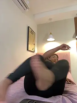 Kenya--Buhle online show from November 19, 2025, 6:41 pm