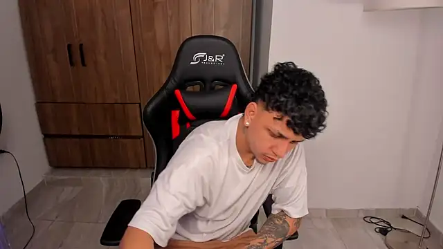 Jake simons online show from October 3, 2025, 11:18 am