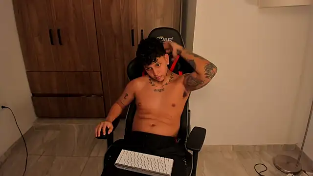 Jake simons online show from November 13, 2025, 11:09 am