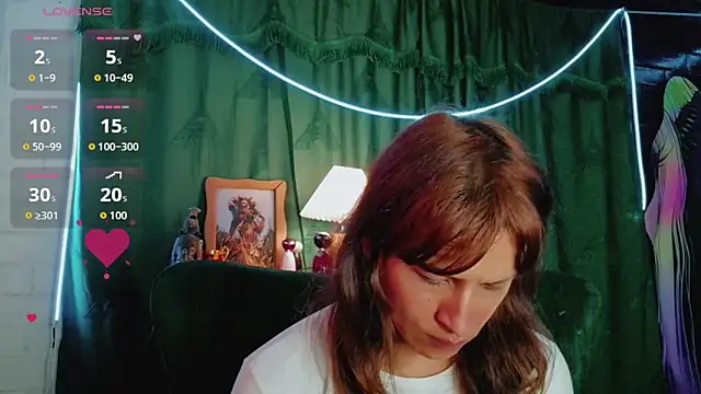 Summer XO online show from February 11, 2026, 10:37 pm