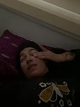 Snapshot of andreaisis2 chatting on January 13, 2025, 5:23 pm andreaisis2 online show from January 13, 2025, 5:23 pm