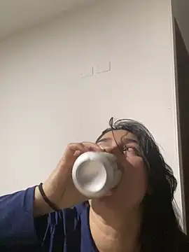 Snapshot of andreaisis2 chatting on February 23, 2025, 4:50 am andreaisis2 online show from February 23, 2025, 4:50 am