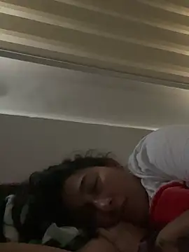 Snapshot of andreaisis2 chatting on February 27, 2025, 9:47 pm andreaisis2 online show from February 27, 2025, 9:47 pm